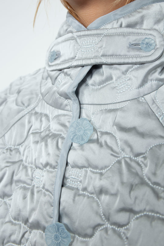 Sazanka cropped quilted satin jacket Ice gray