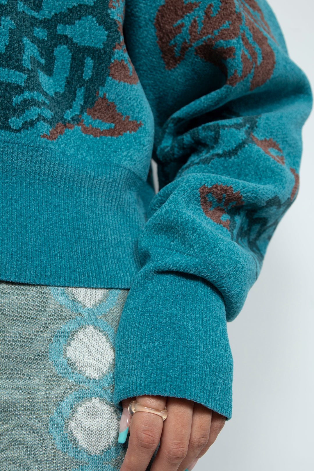Sazanka jacquard-knit oversized sweater Blue