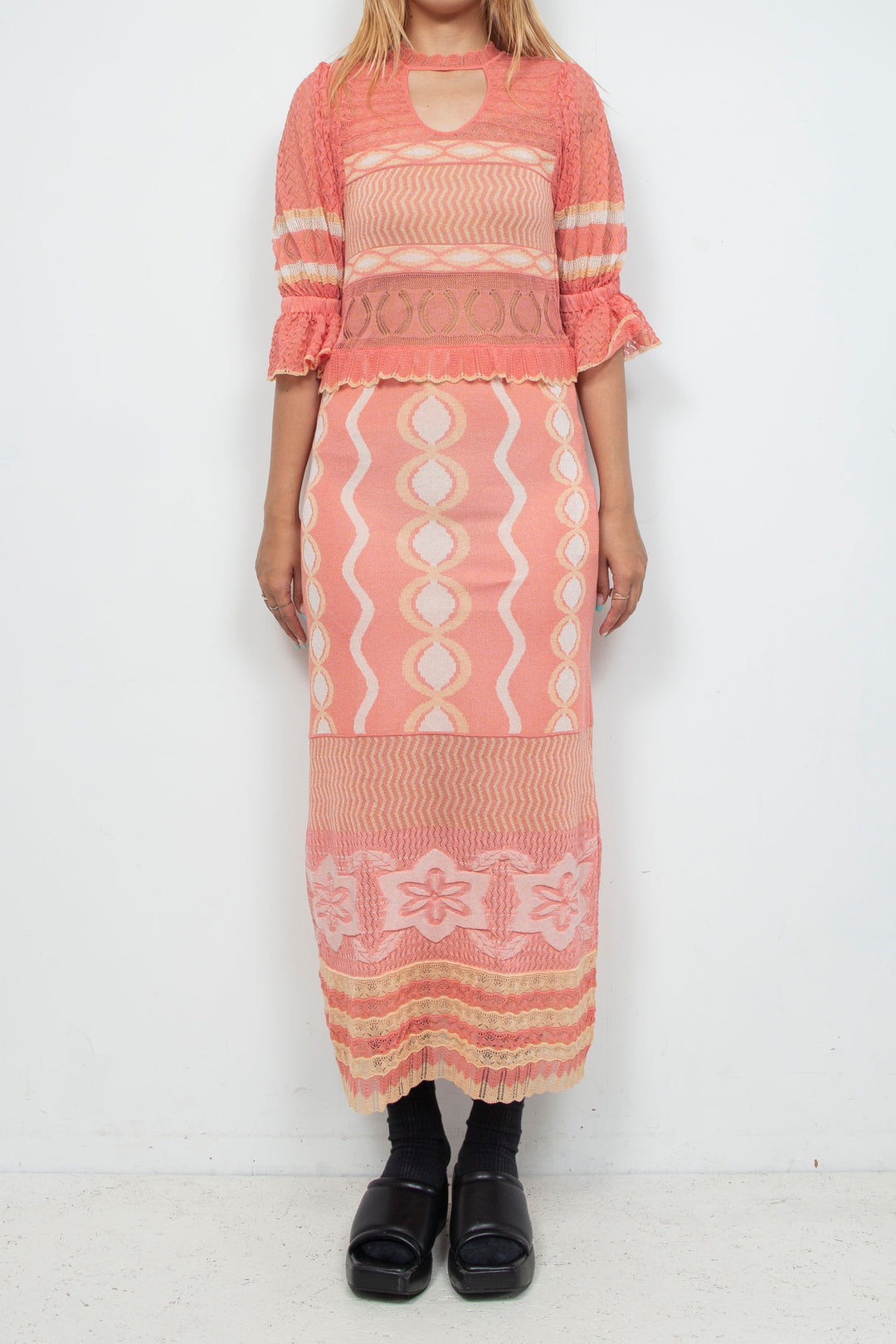 Sazanka wave-pattern lamé knitted dress PINK