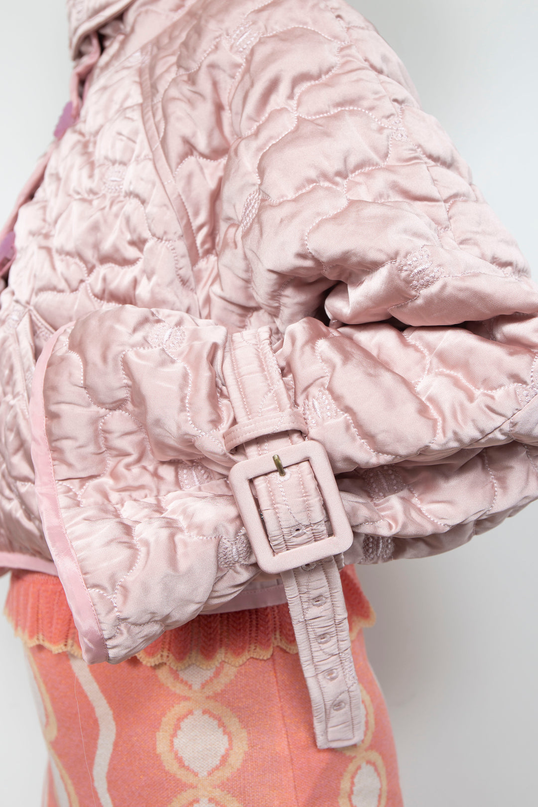 Sazanka cropped quilted satin jacket Pink
