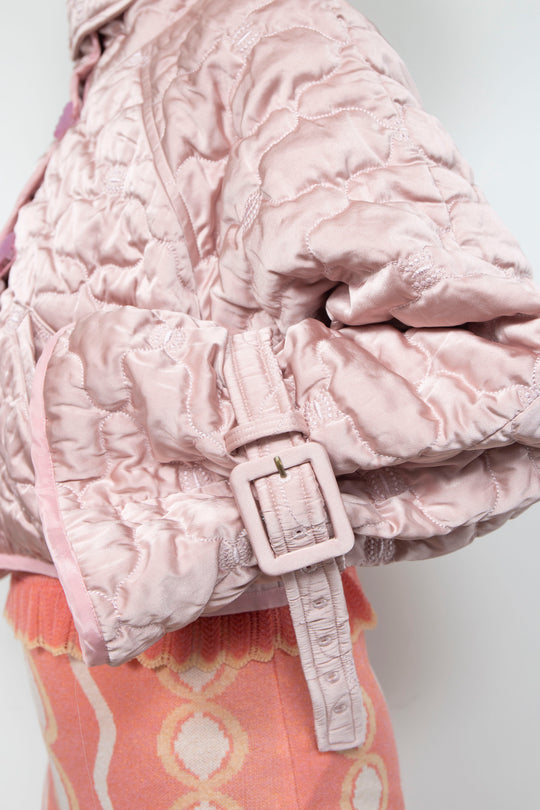 Sazanka cropped quilted satin jacket Pink