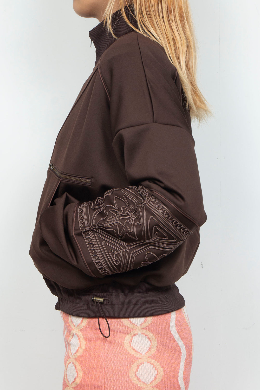 KIKU embroidered overseized track jacket Chocolate