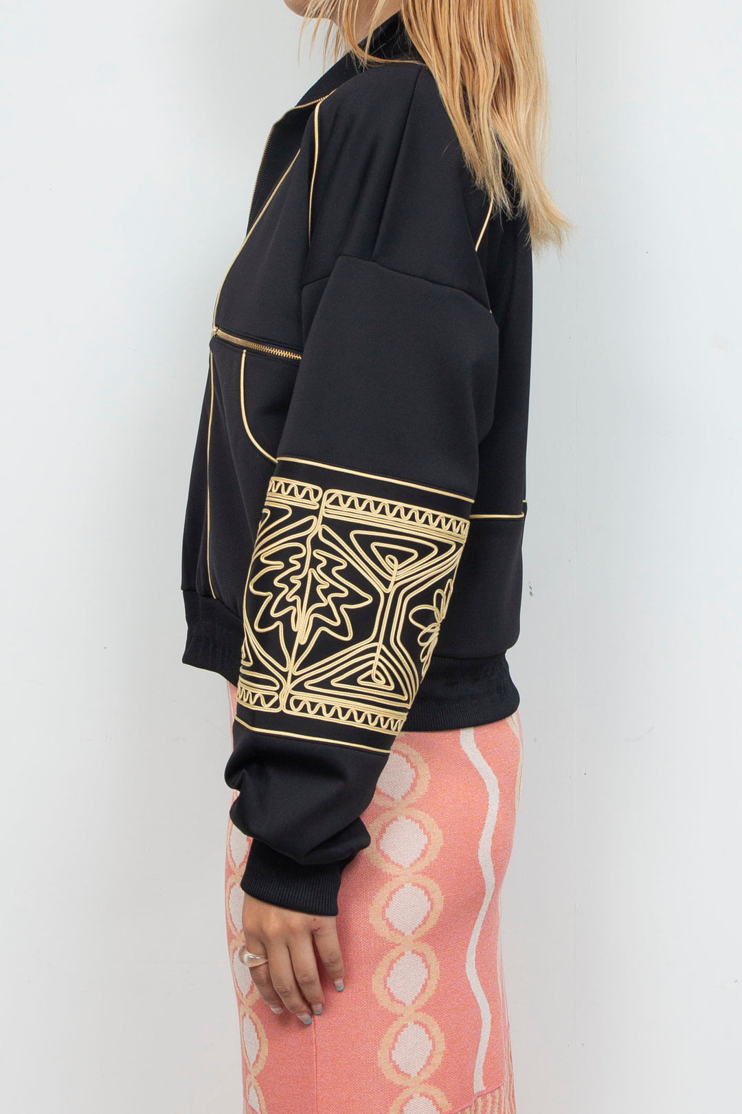 KIKU embroidered overseized track jacket Black