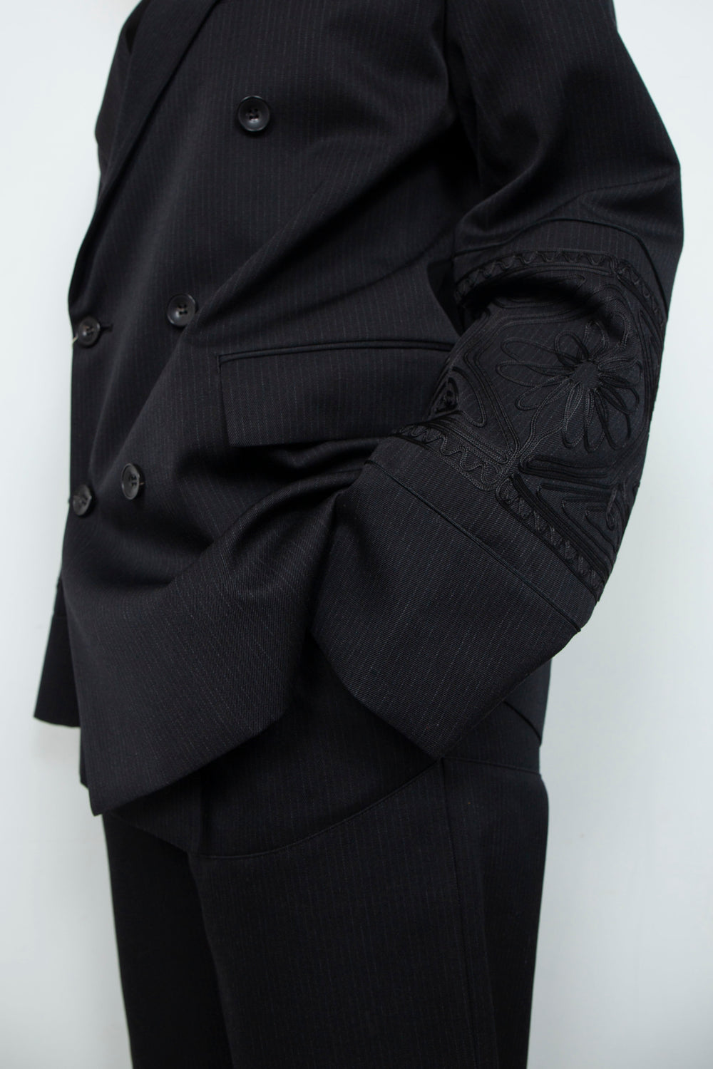KIKU embroidered double-breasted wool jacket Black