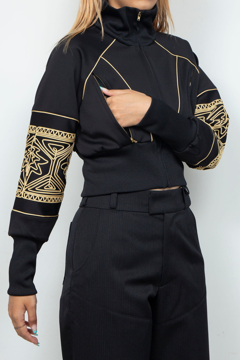 KIKU cropped tracksuit Black