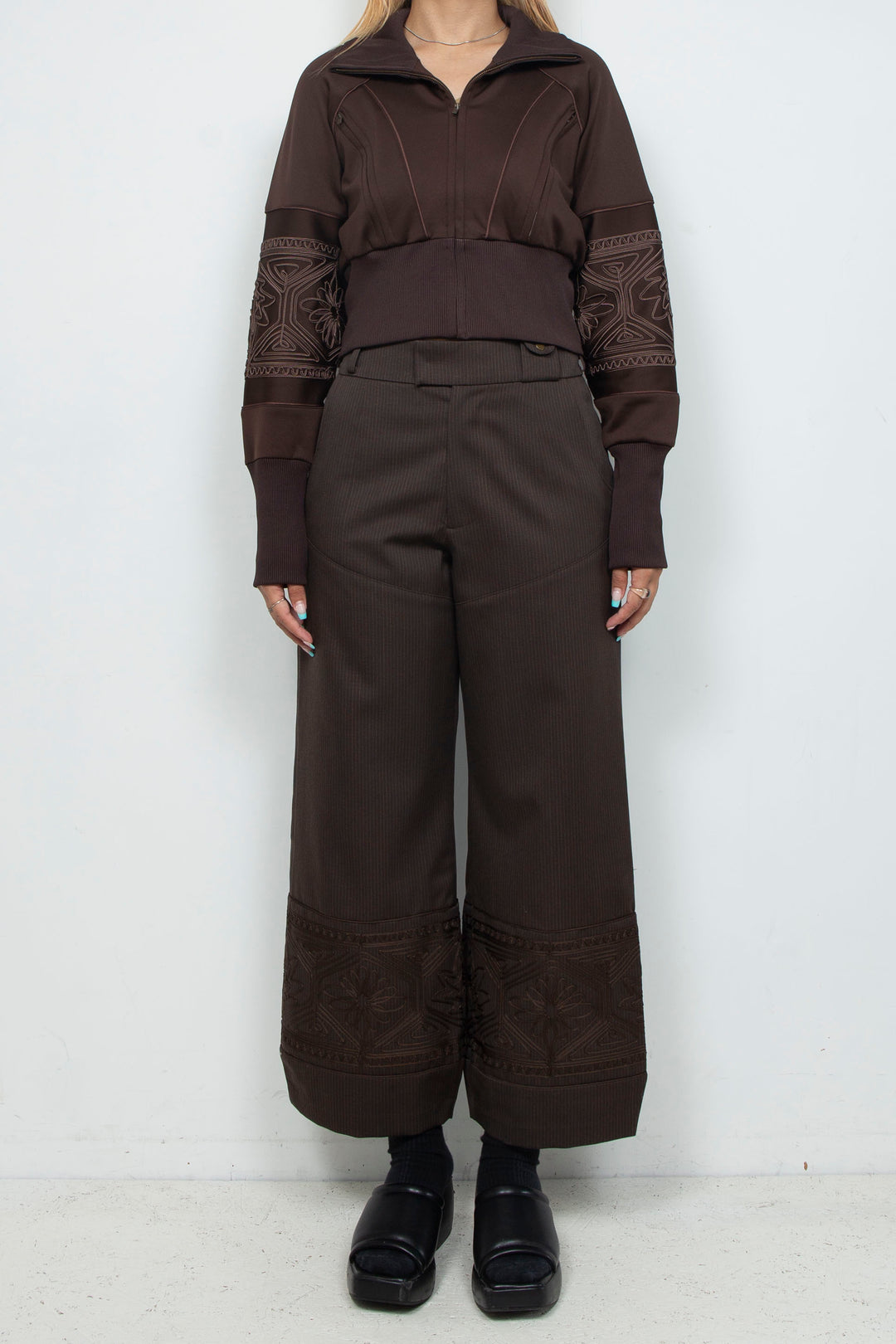 KIKU cropped tracksuit Chocolate