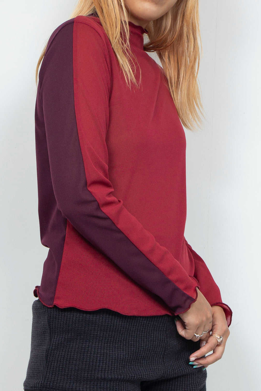 Bicolor High Neck Sheer Top Bordeaux / Purple
