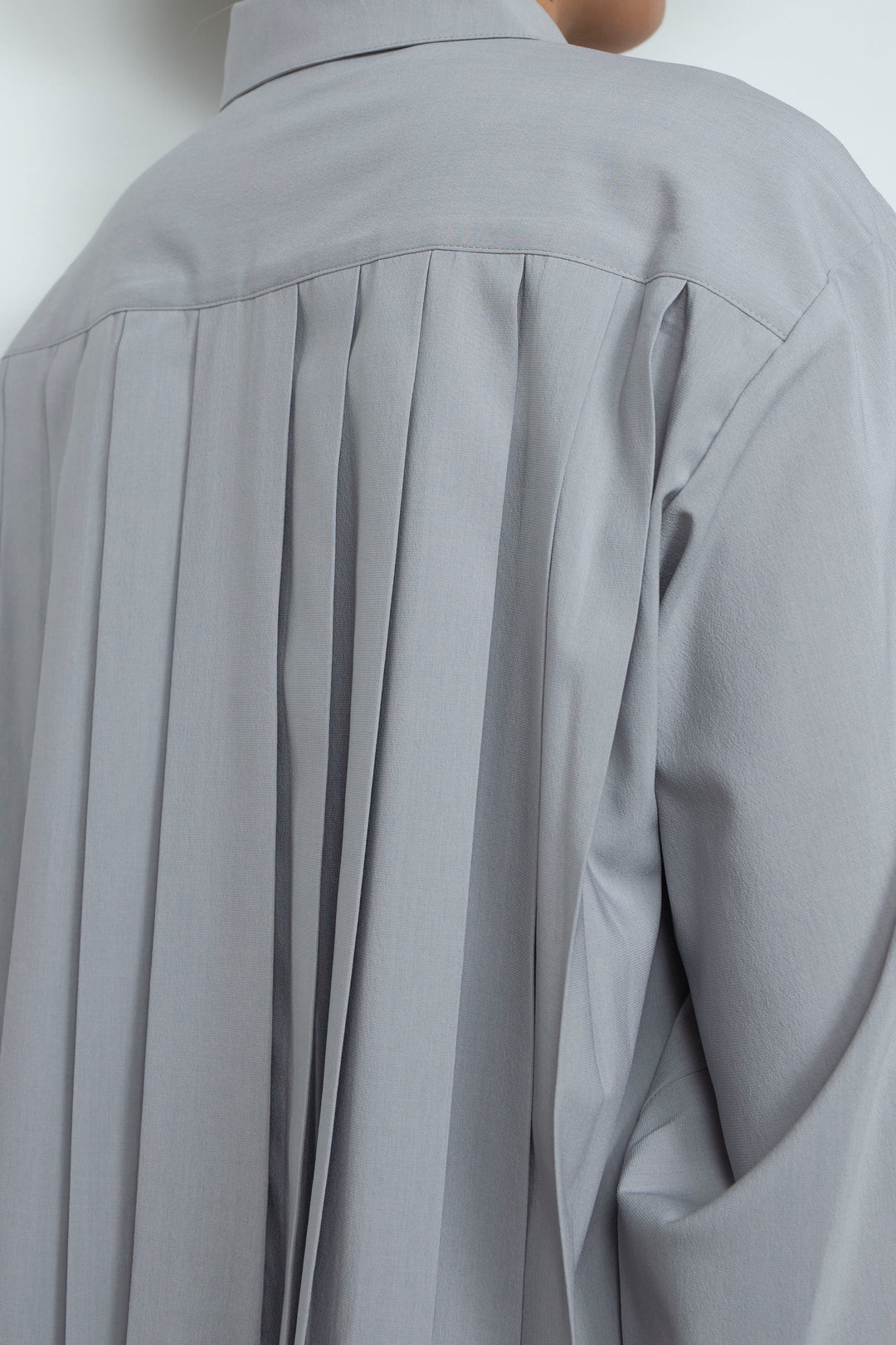 260201 SHIRT GRAY
