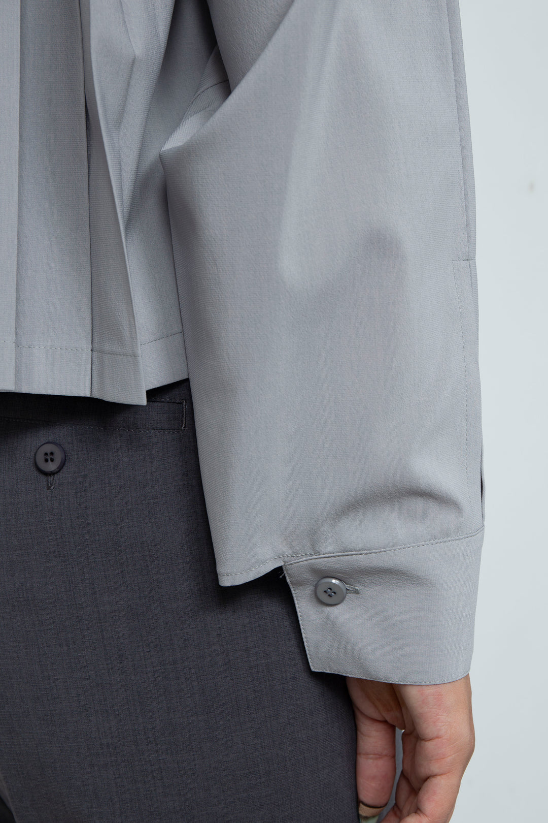 260201 SHIRT GRAY