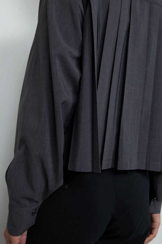 260201 SHIRT CHARCOAL GRAY