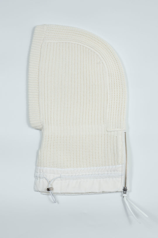2602009 NECK WARMER WHITE