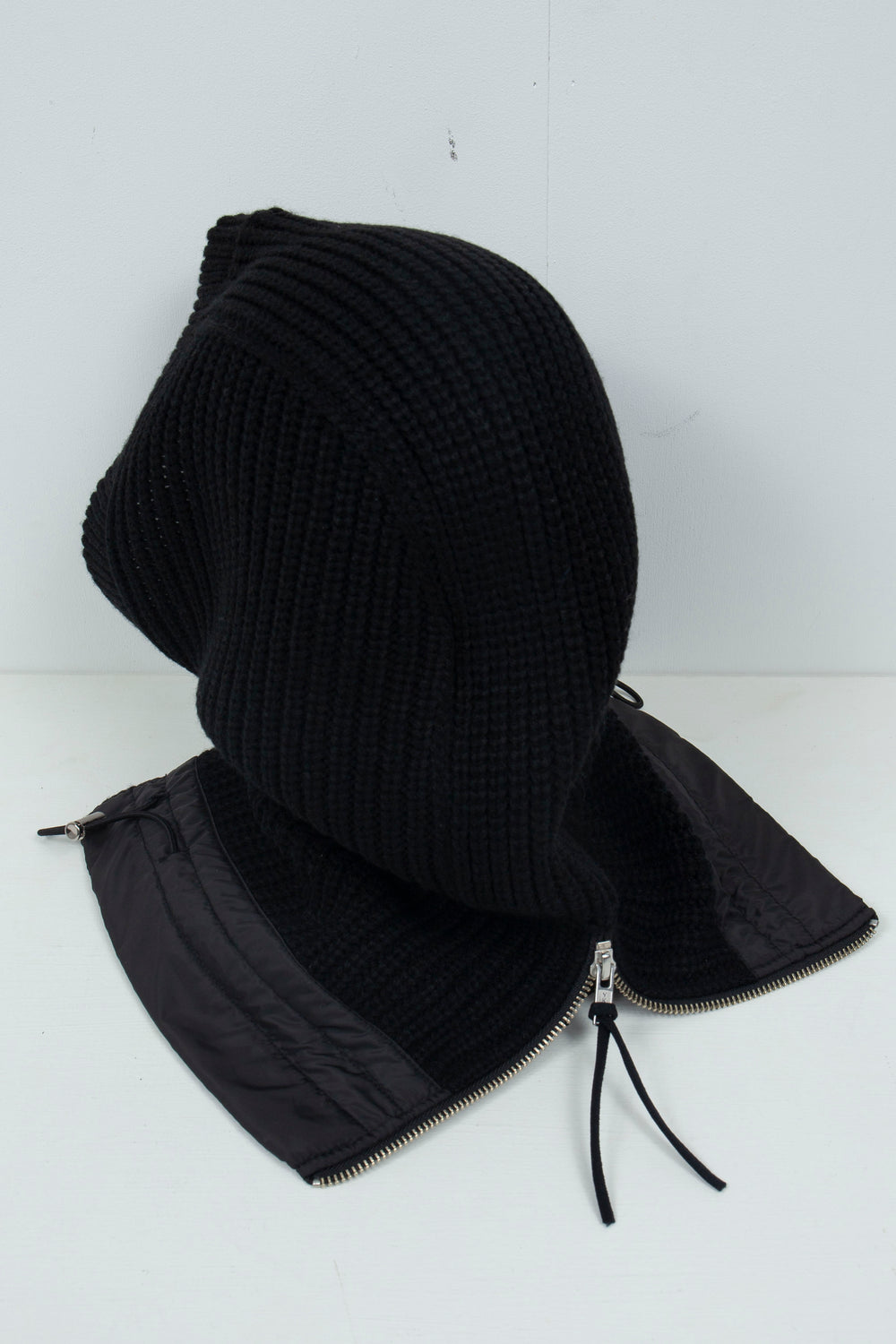 2602009 NECK WARMER BLACK