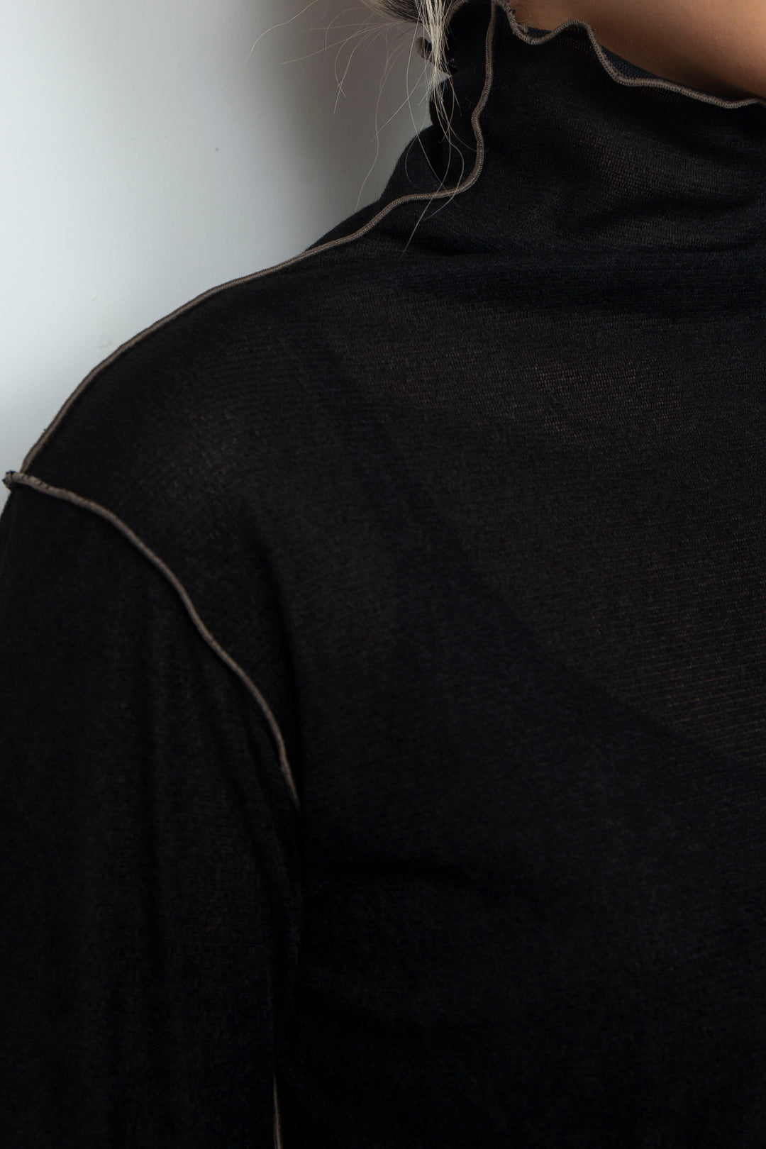 Mellow Velour Top Black