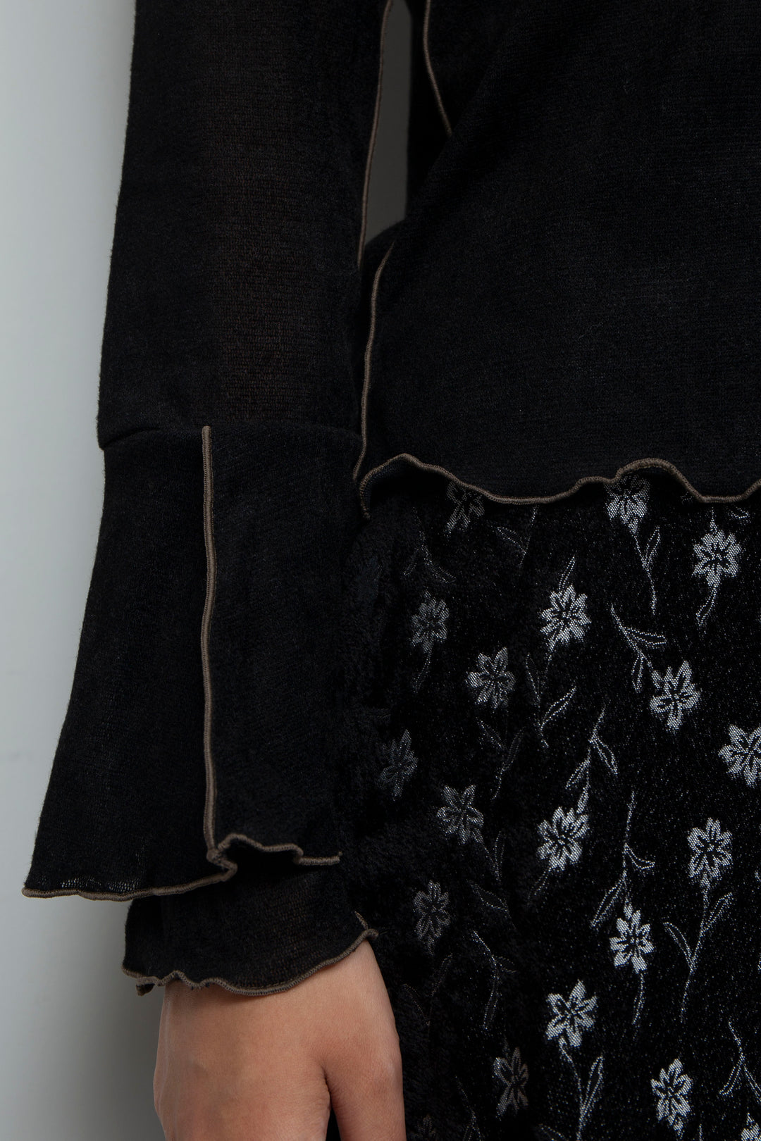 Mellow Velour Top Black