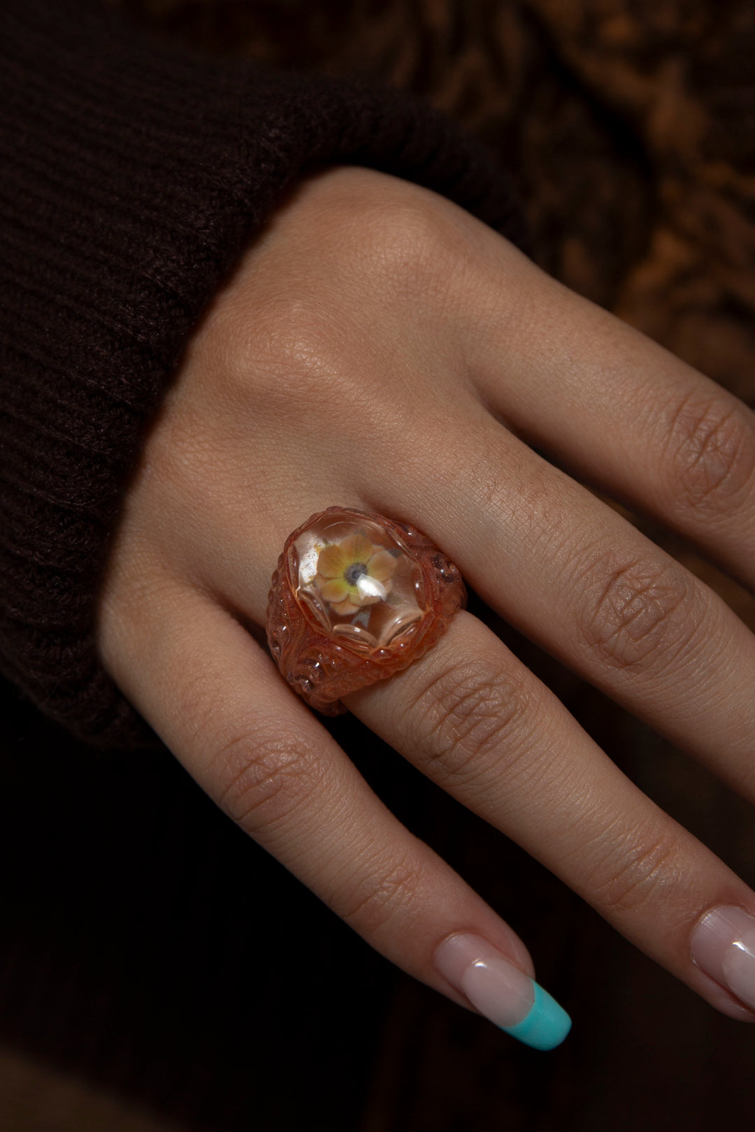 Anemone frame ring