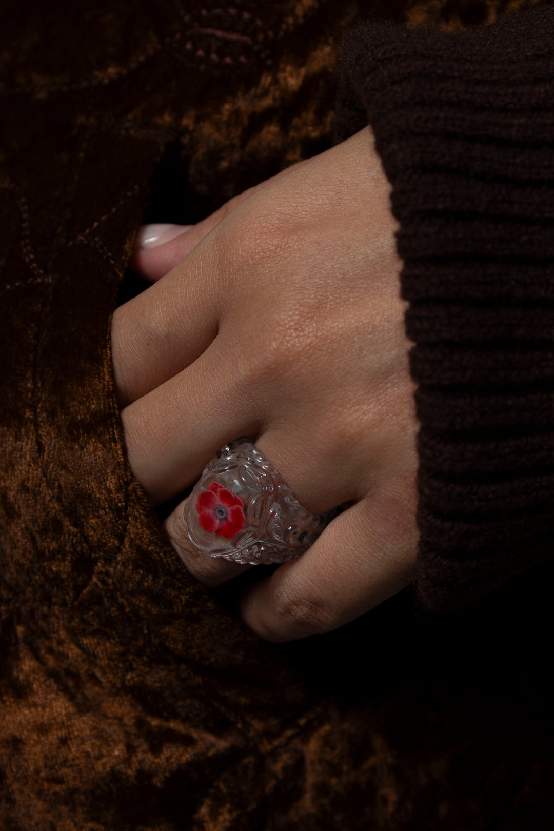 Anemone frame ring