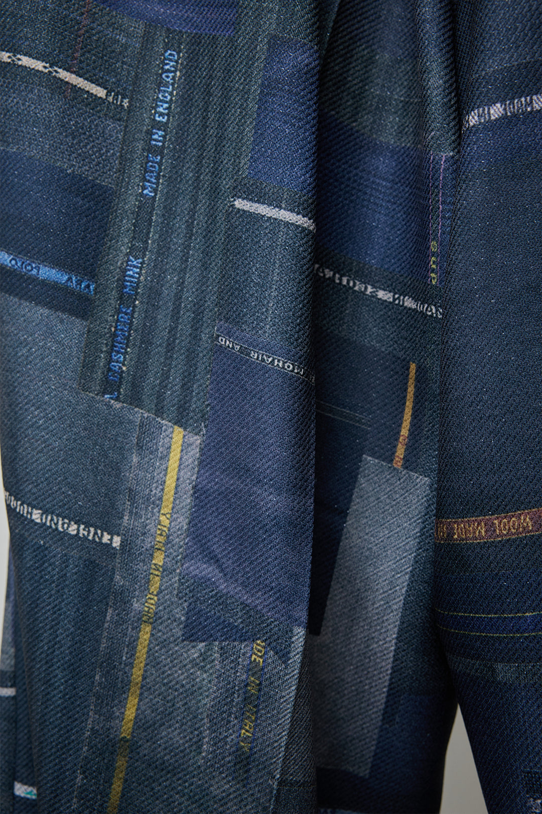 LUXURY SCRAPS TAILOR-MADE SLACKS BLACK