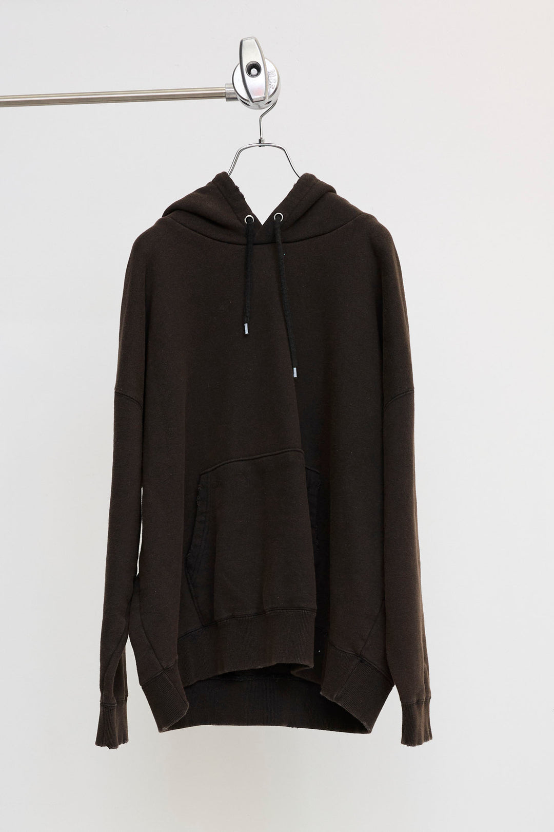 HOODIE/PHOTOCHROMIC/DISCORD BLACK