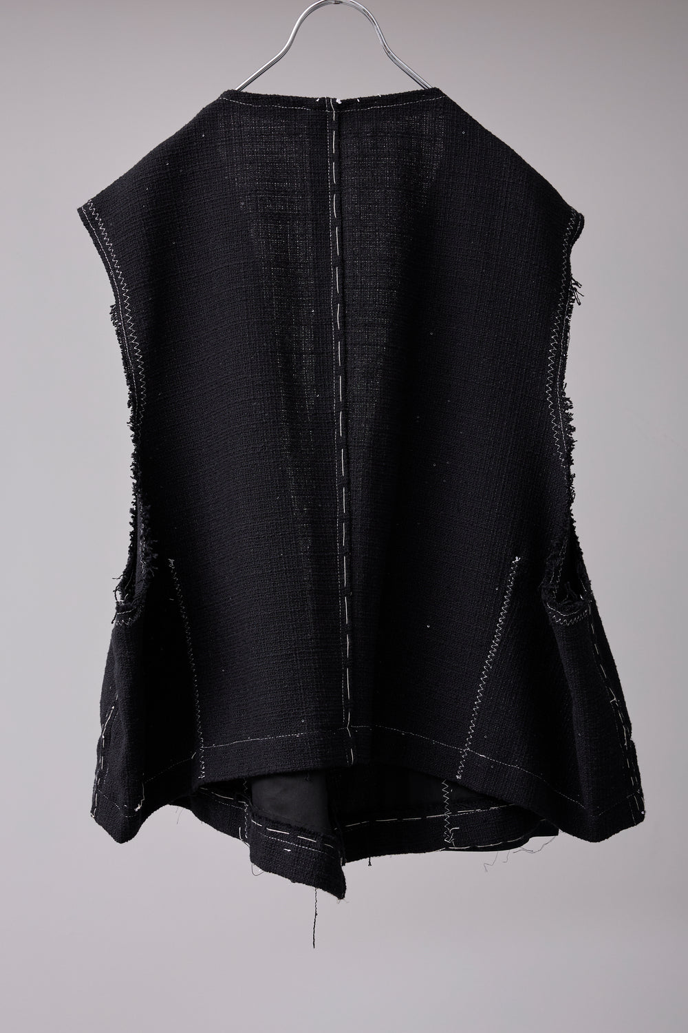 先行予約   SEQUINED TWEED HAND STITCHED BASTING VEST