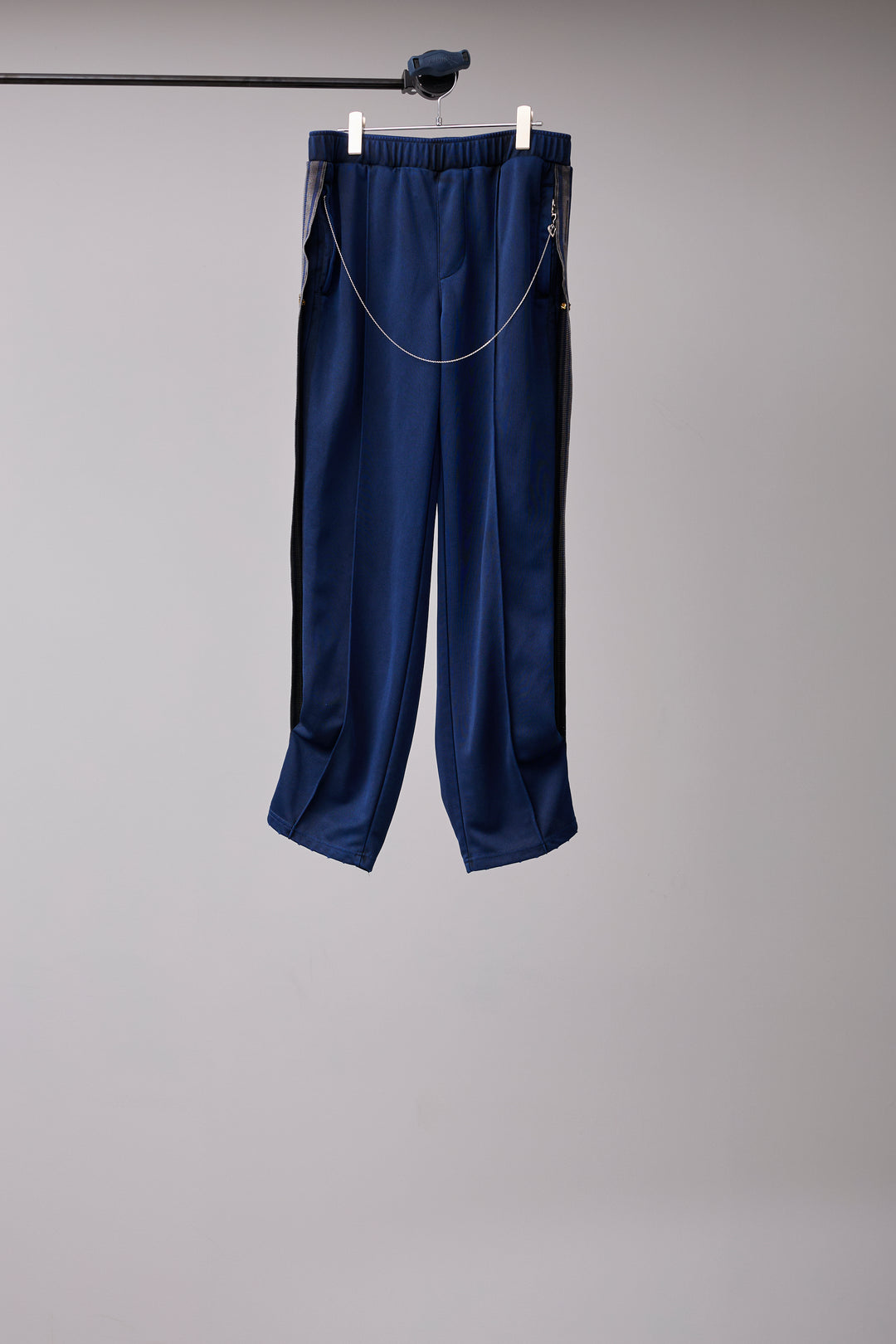 PIGMENT-DYED DISTRESSED TRACK TROUSERS BLUE