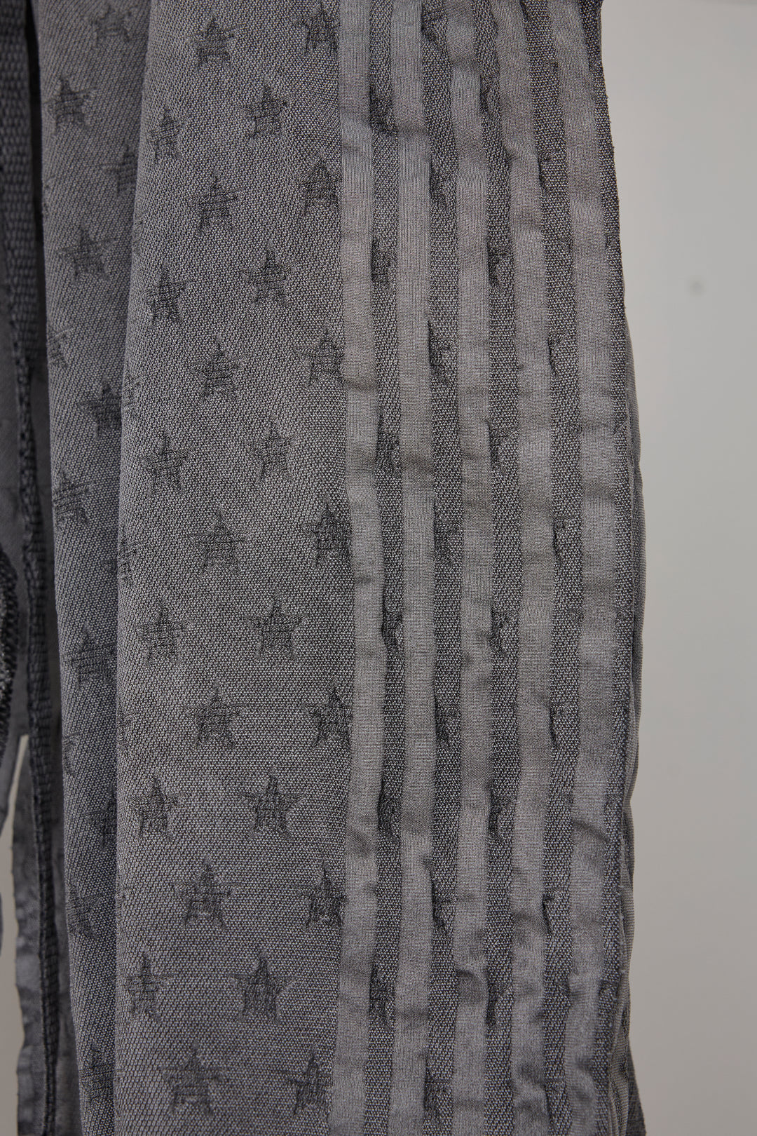 先行予約 RELAXED SEAMLESS SHORTS
