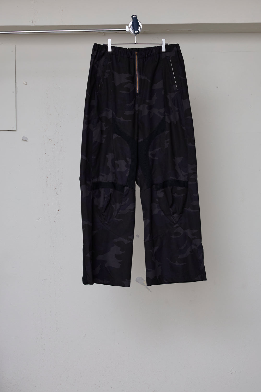 先行予約 PIGMENT-DYED CAMO PT/MOTO