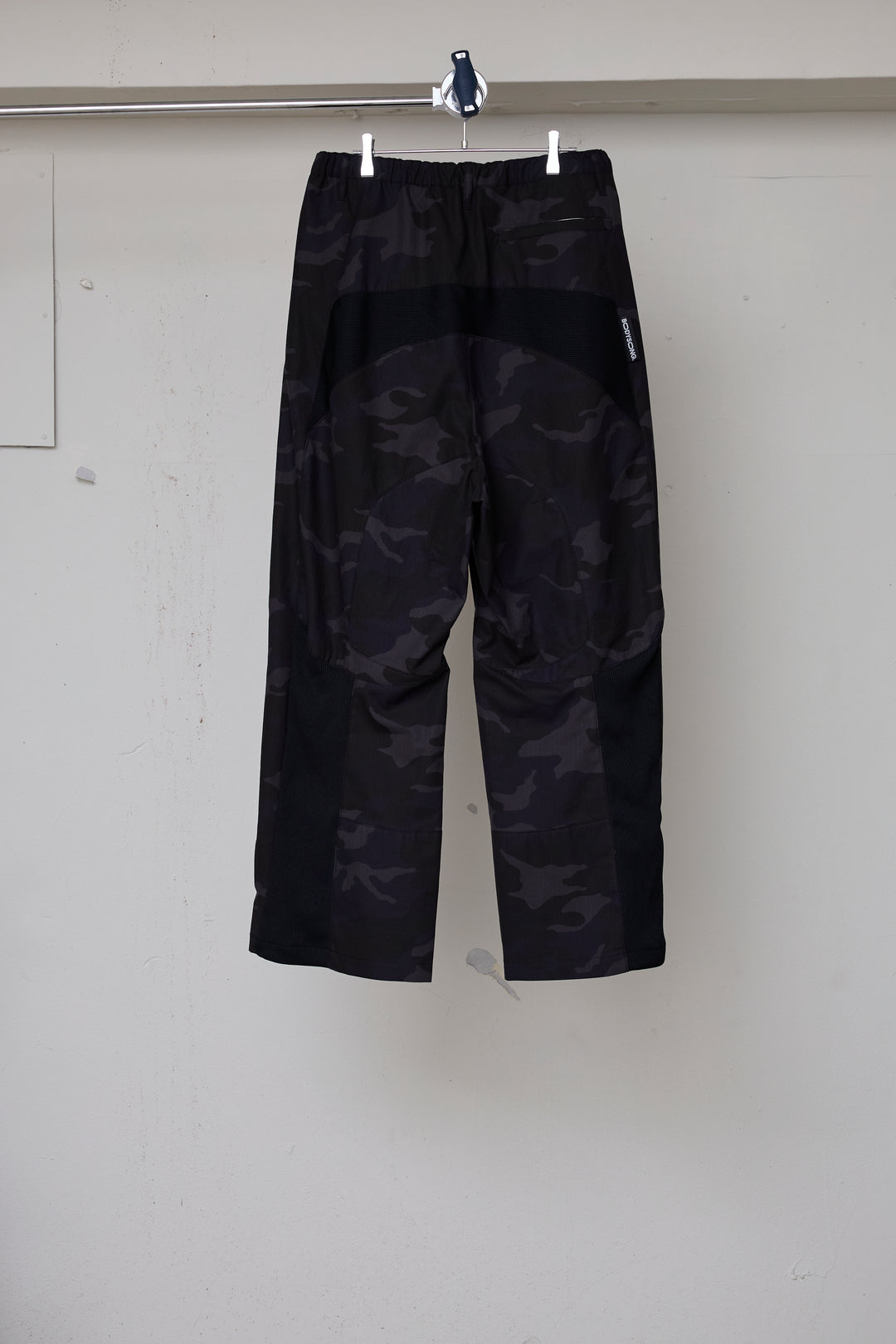 先行予約 PIGMENT-DYED CAMO PT/MOTO