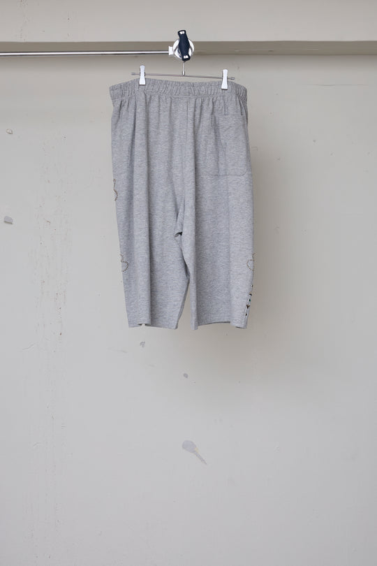 先行予約 EMBELLISHED FLORAL JOGGER SHORTS