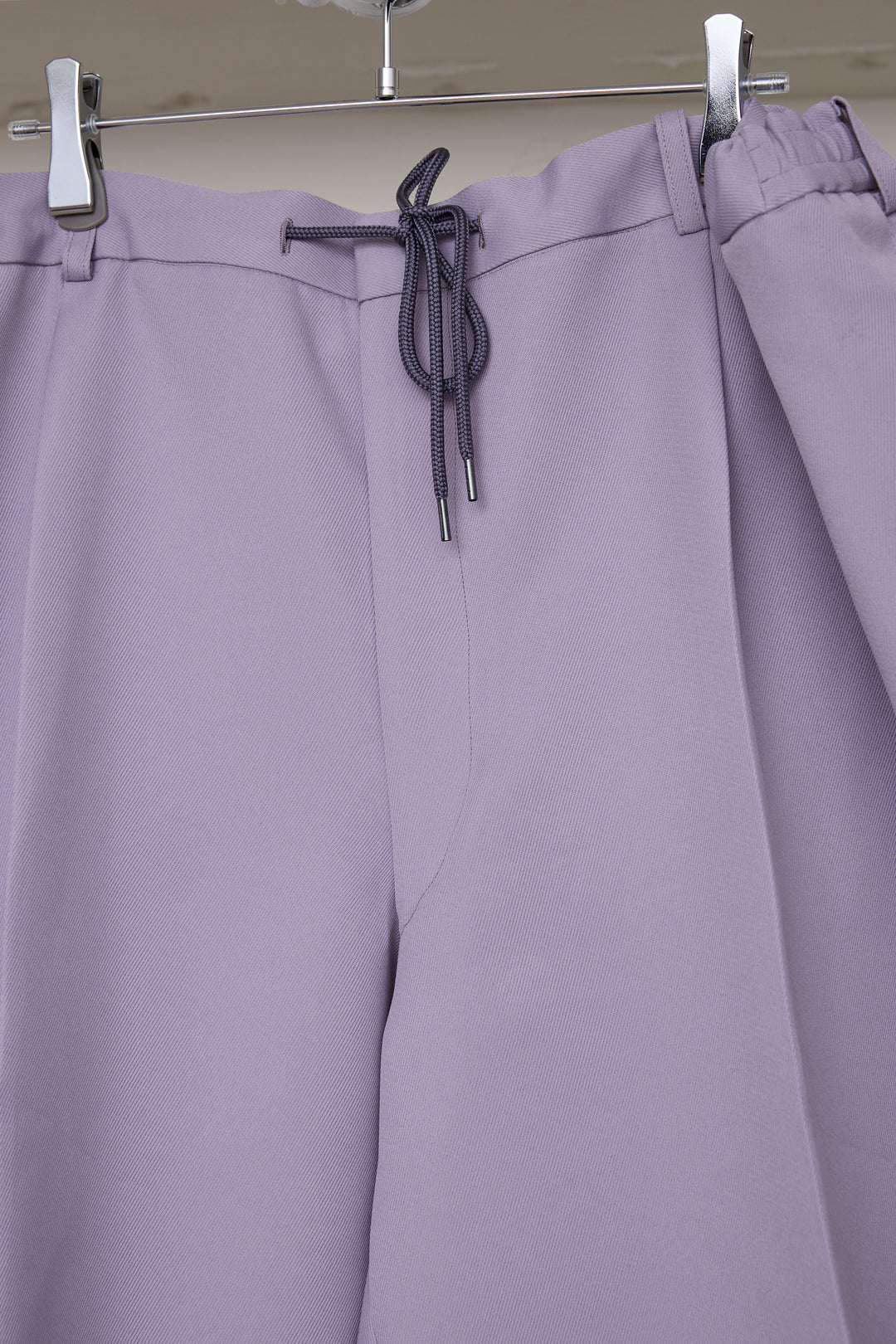 先行予約 POLYESTER TRIPLE-WEAVE WIDE SLACKS
