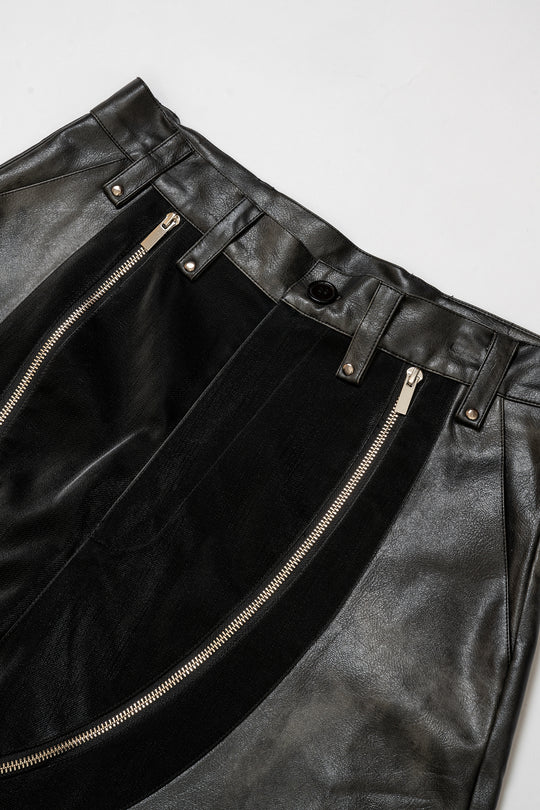 Black spliced leather zipper shorts