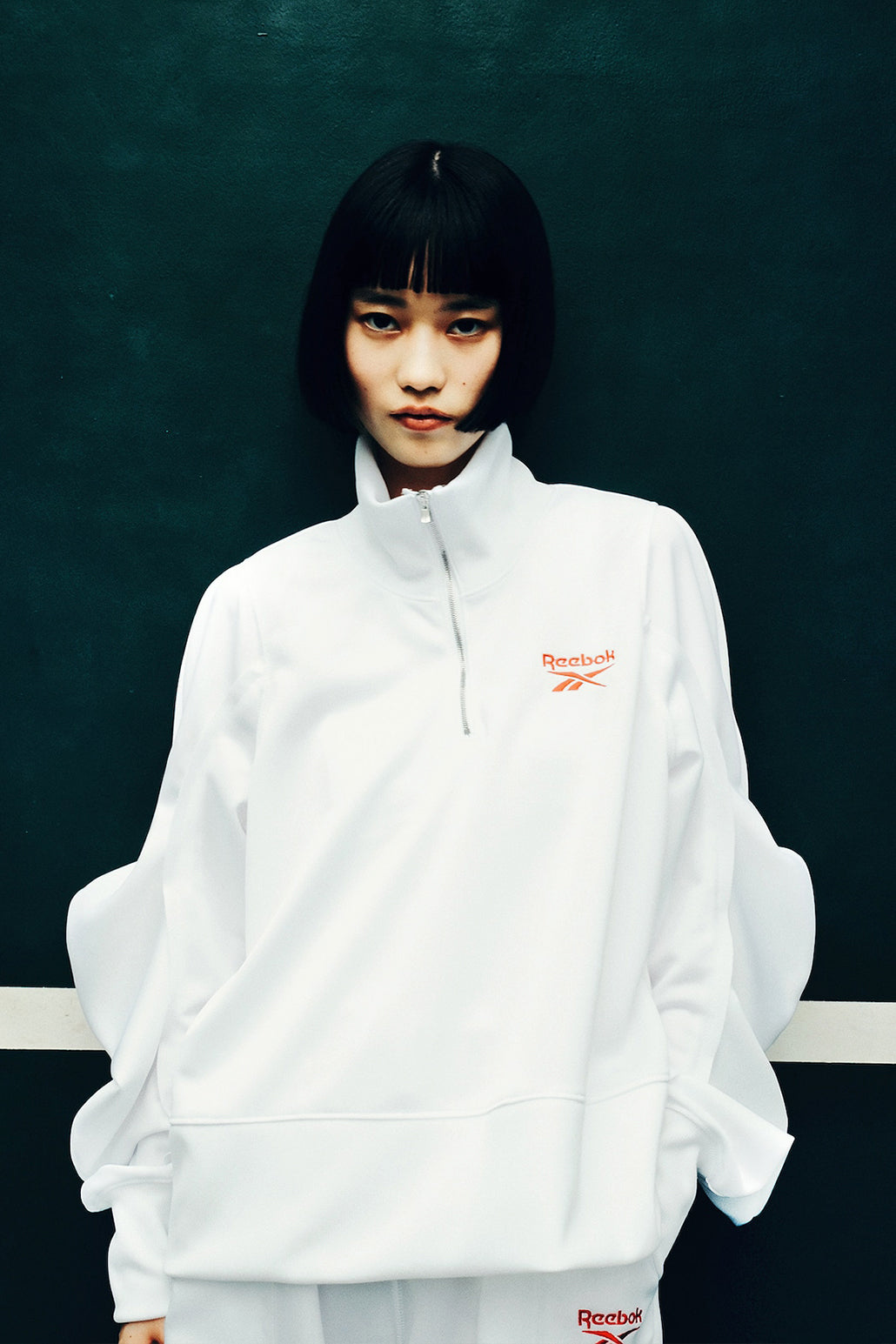 Reebok half zip deformed sweat shirt White