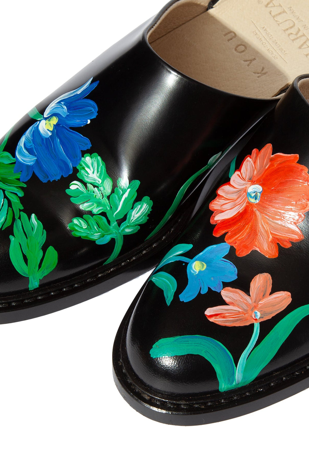 "BLOSSOM" Hand Painted Sandals by HARUTA feat. MIO YAMAMOTO