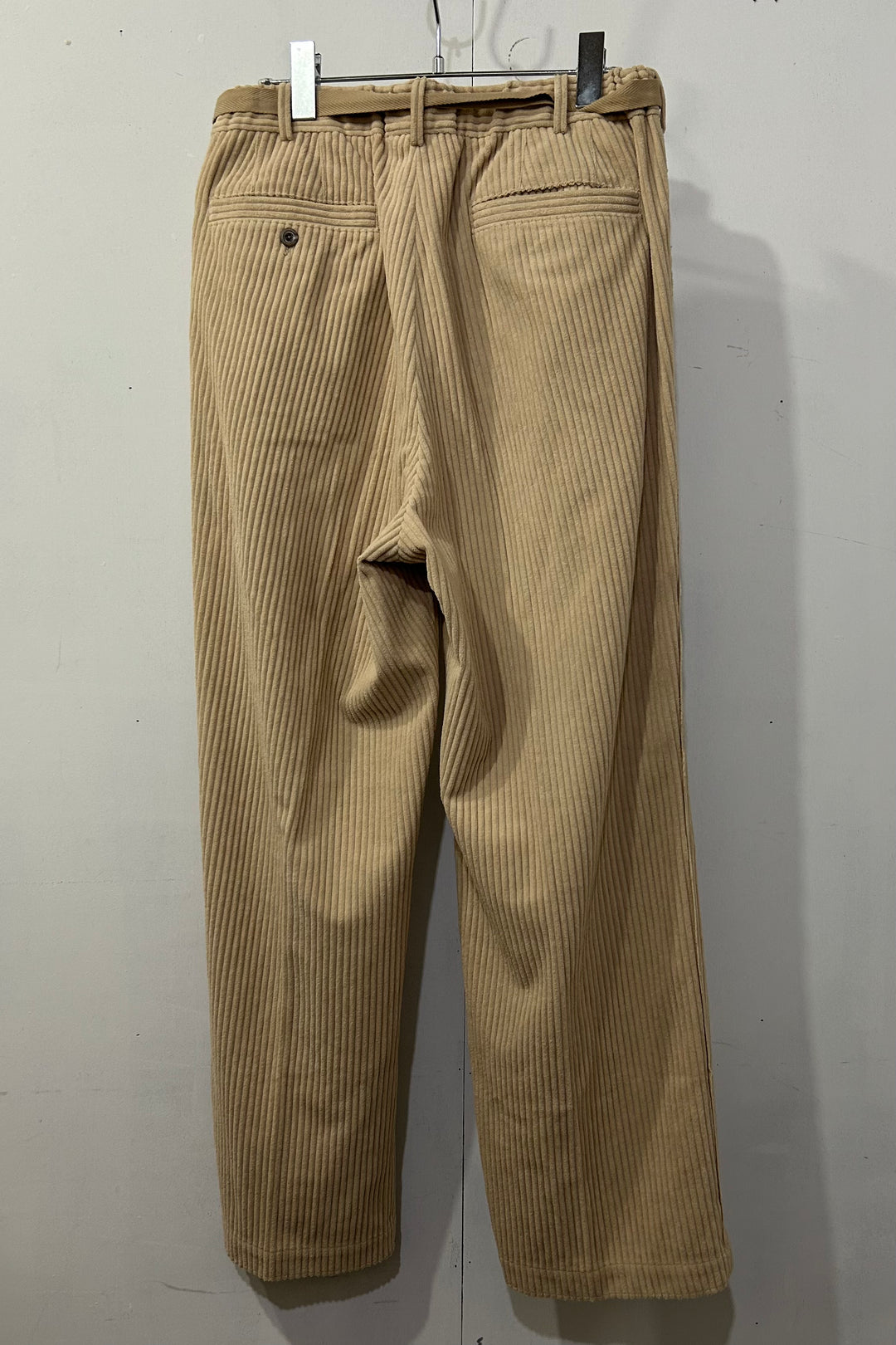 arenotis SS24PT corduroy beige