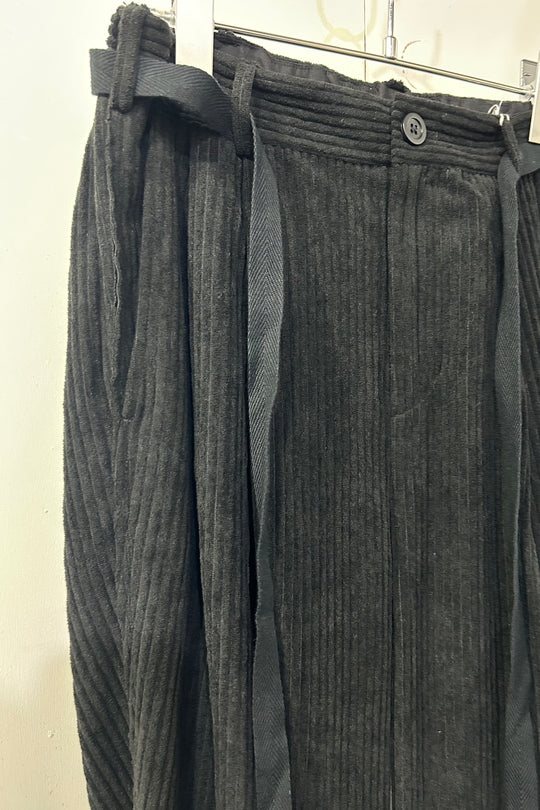 arenotis SS24PT corduroy Black