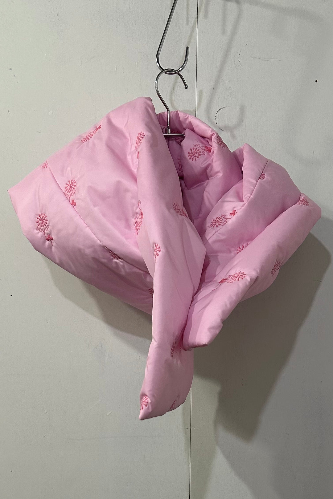 HOUGA HW24FA24 Patty scarf Pink