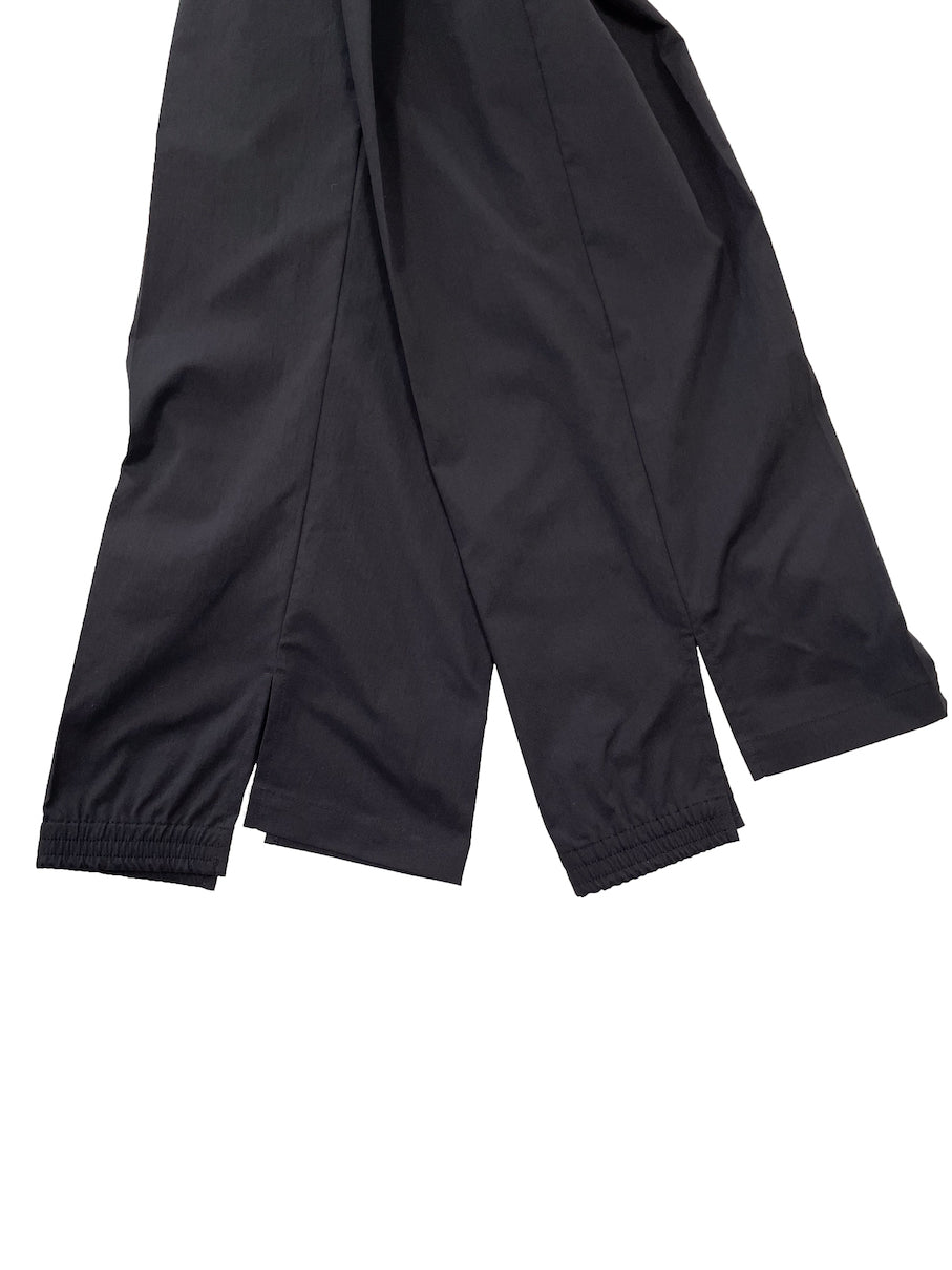 HEM SHIRRING TECH TROUSERS BLACK