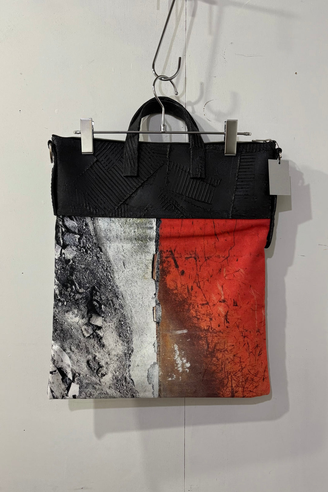 KagariYusuke 壁布ビッグトート1