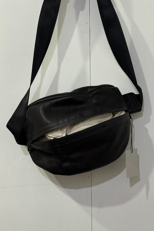 KagariYusuke スキンバムバッグ