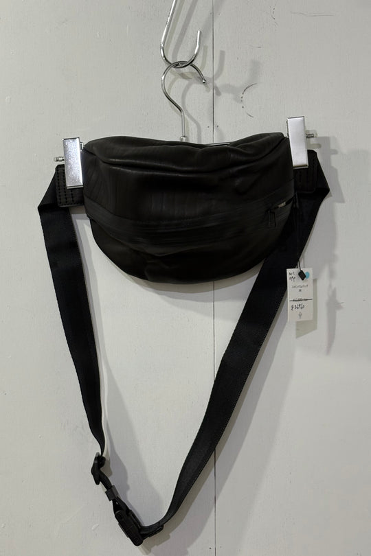 KagariYusuke スキンバムバッグ