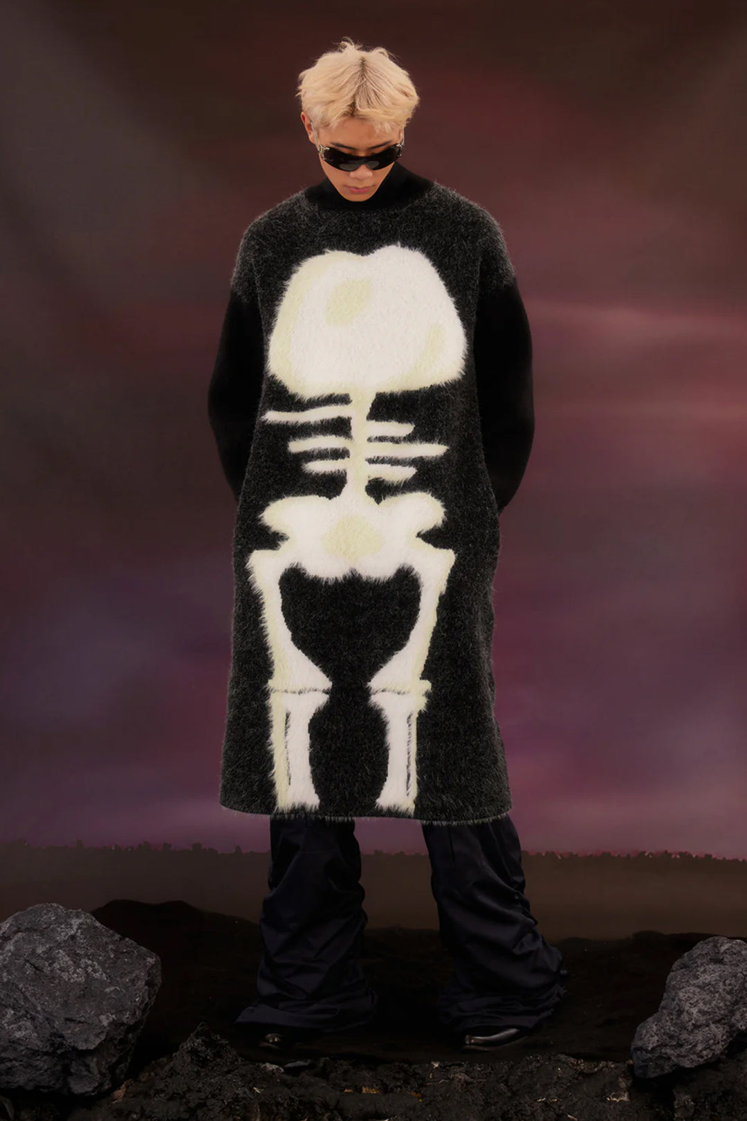 Black fishbone long sweater