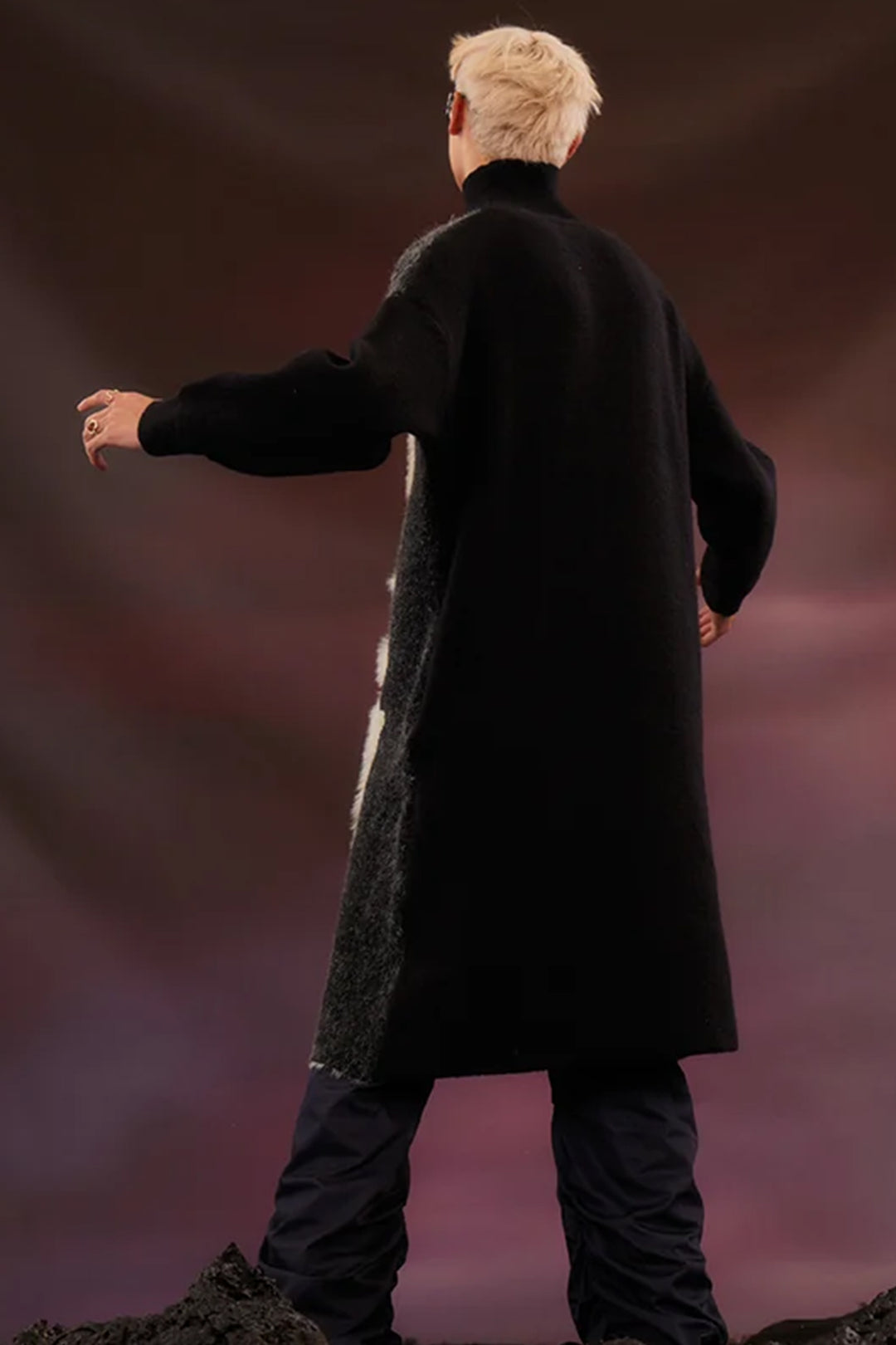 Black fishbone long sweater