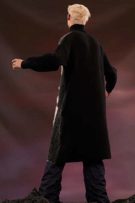 Black fishbone long sweater