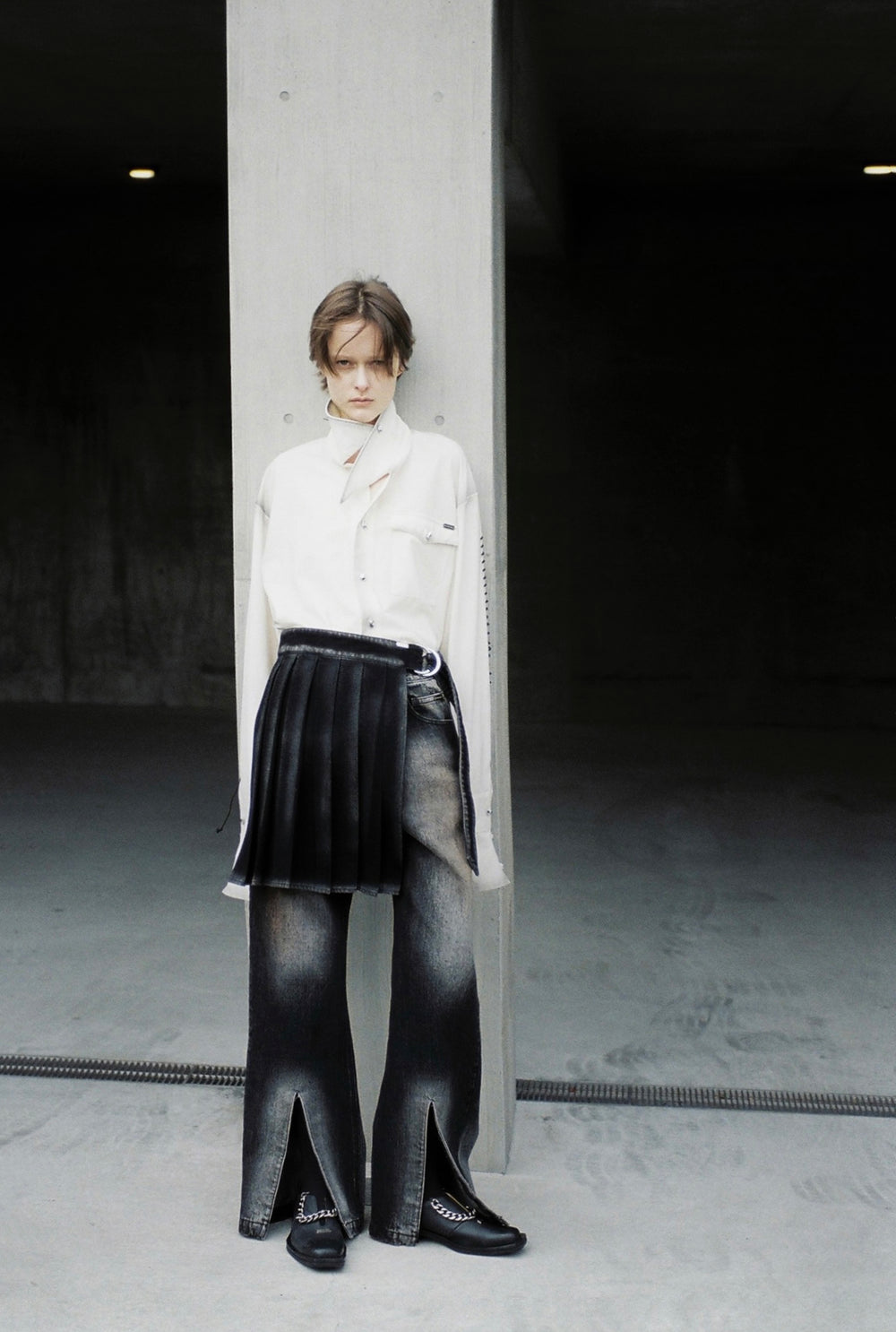 Fade Washed Flare Pants Black