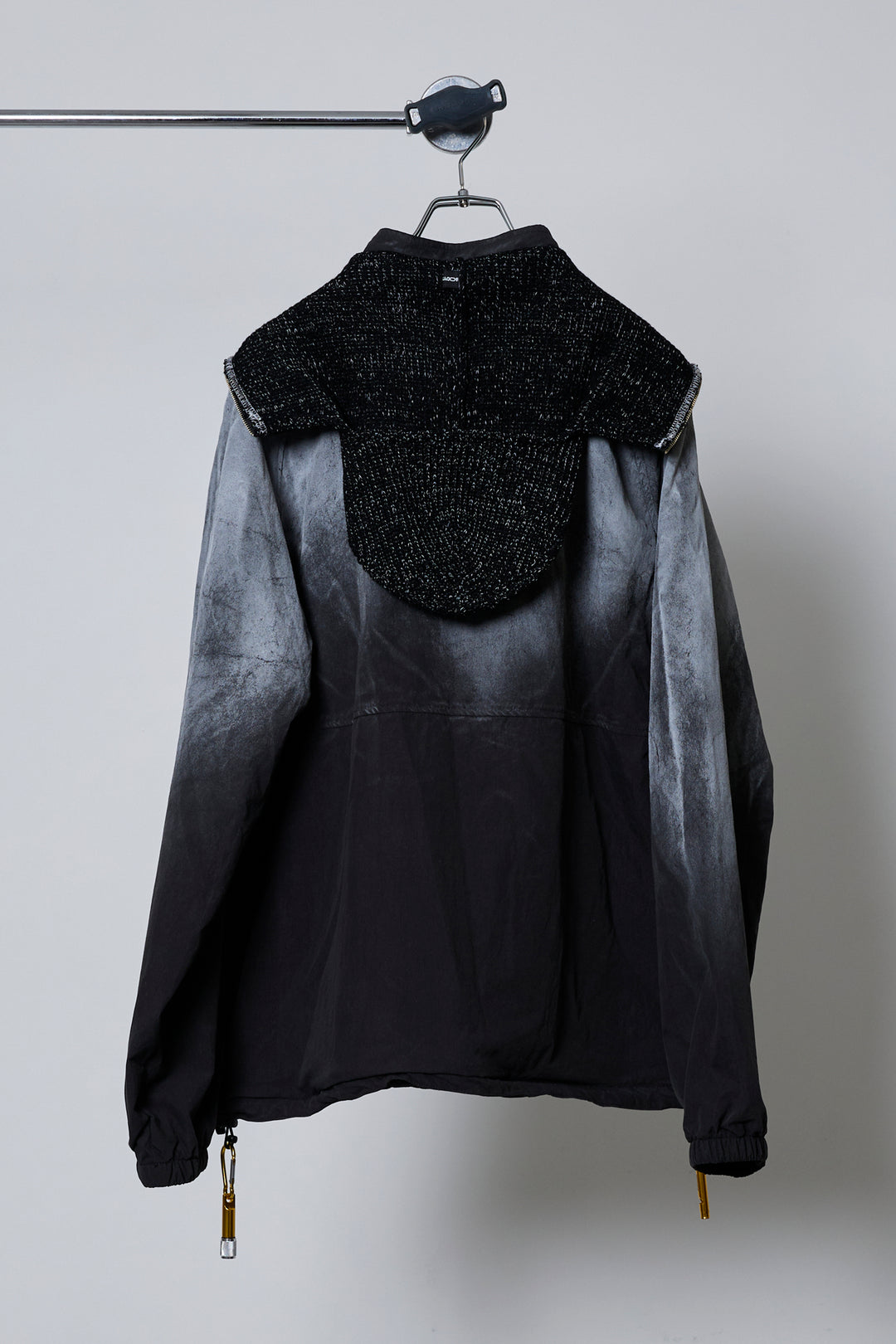 SPRAY PIGMENT-DYED BALACLAVA JACKET BLACK