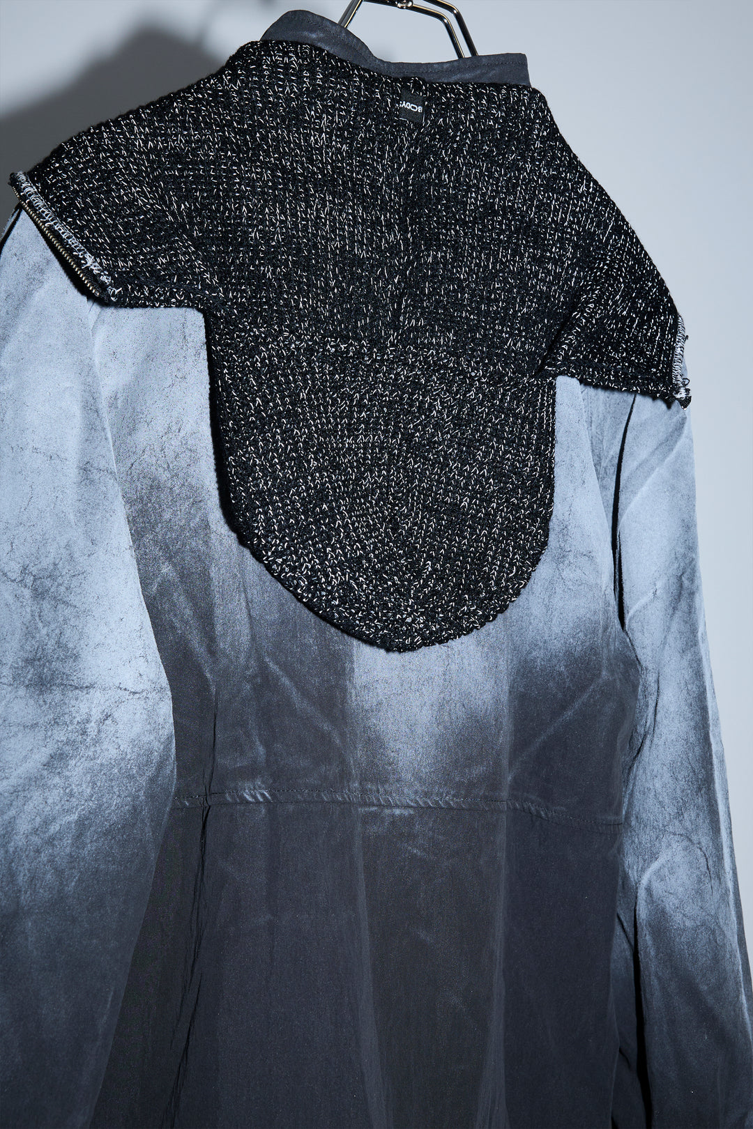 SPRAY PIGMENT-DYED BALACLAVA JACKET BLACK