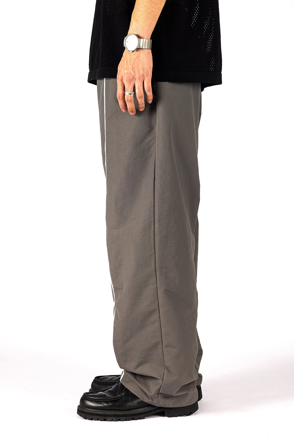 RAW LOVE NTLON PANTS GRAY