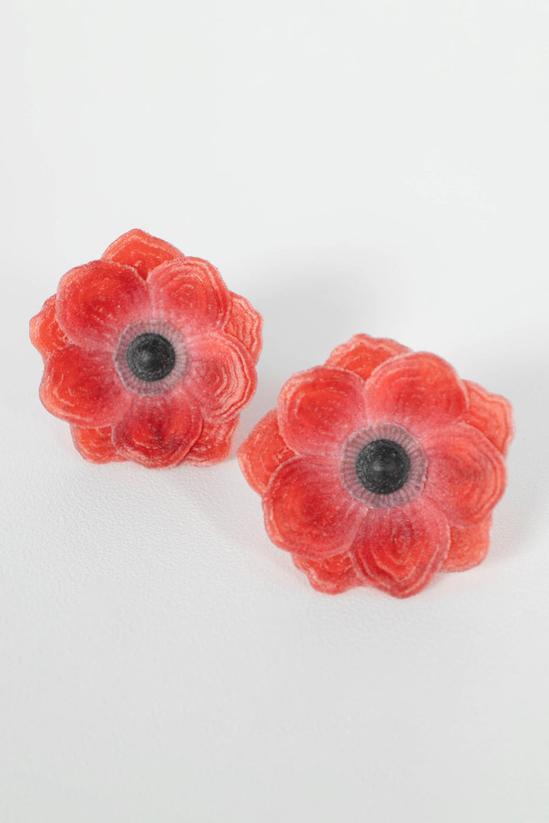 Anemone Flower Earrings - M -