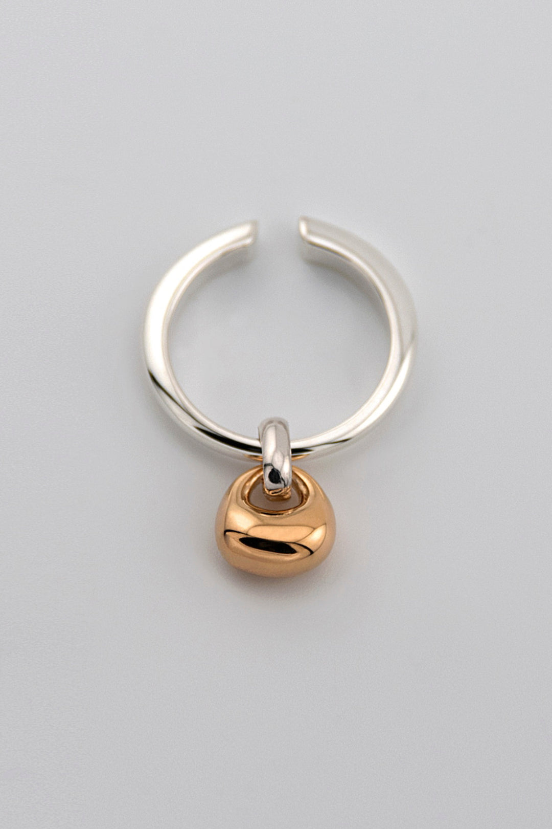 Selene 23:33 – Floating Orbit（浮かぶ軌道）｜Earcuff
