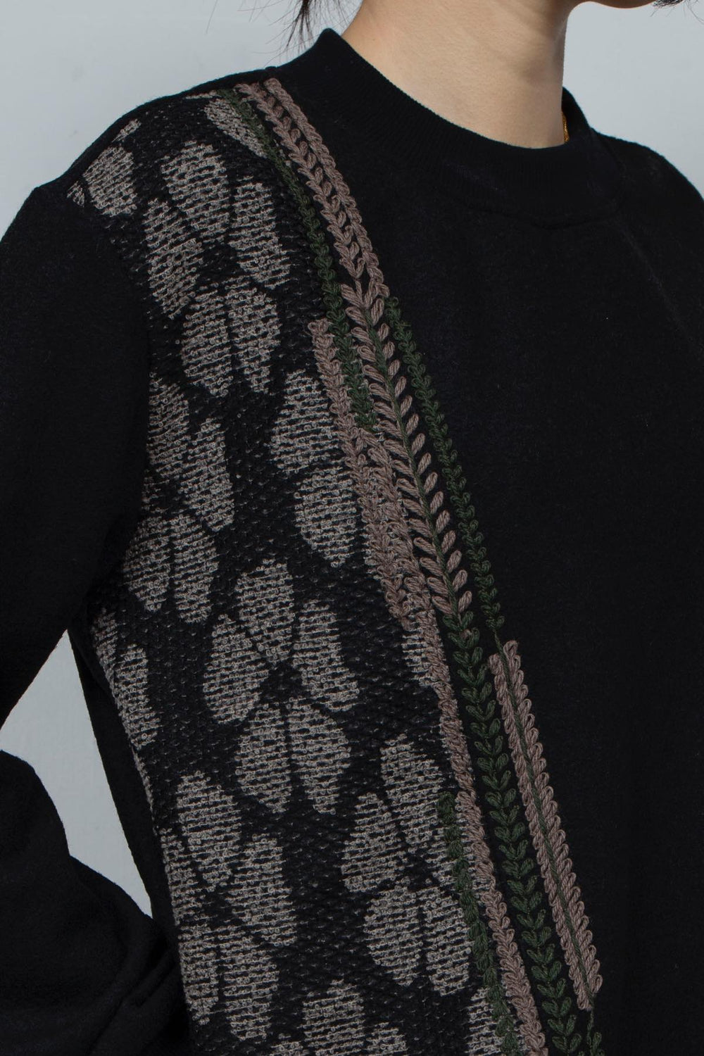 Flower Jacquard Sweatshirt