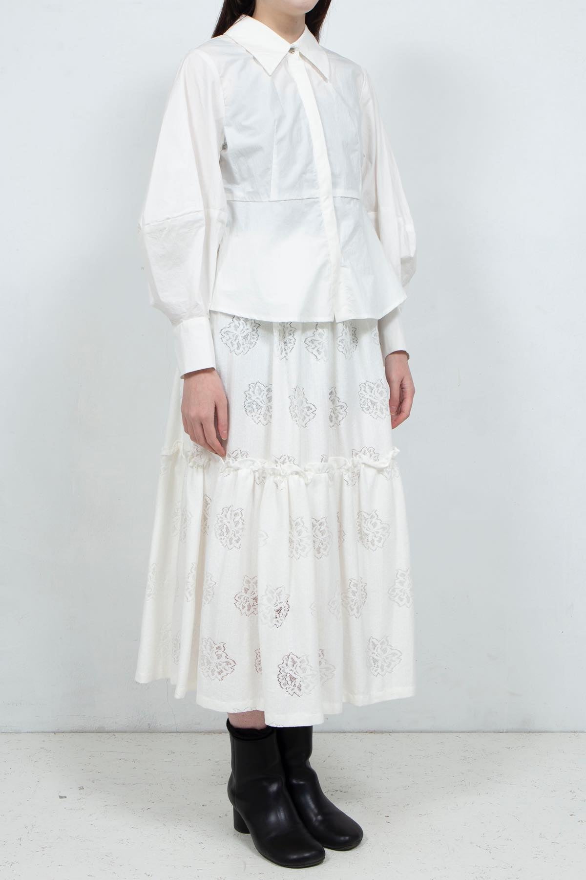 Lace skirt White / EAUSEENON(オウシーナン)通販・取り扱い Lace skirt White / EAUSEENON(オウシーナン)通販・取り扱い